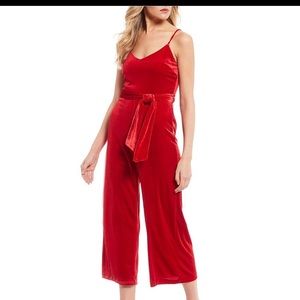 Gianni Bini Red Crop Pants Jumper